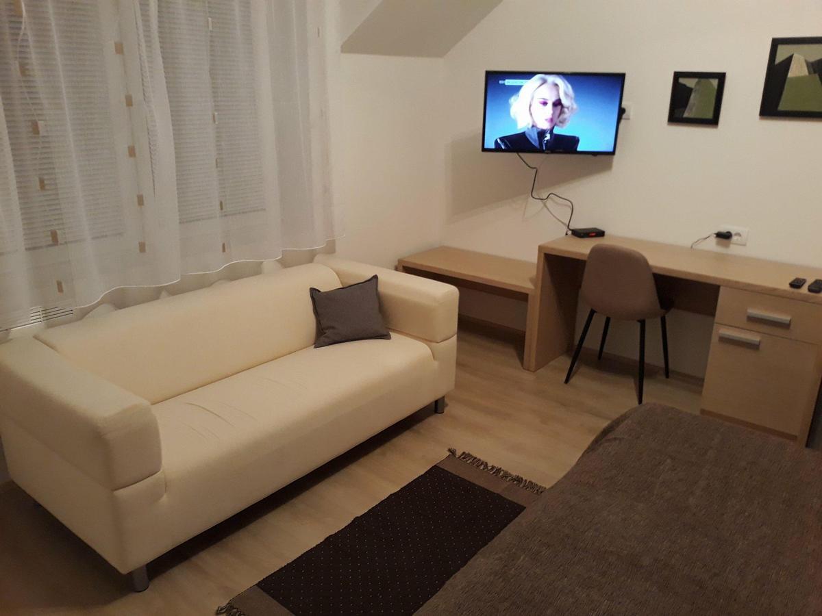 Apartment Masic Sombor Esterno foto